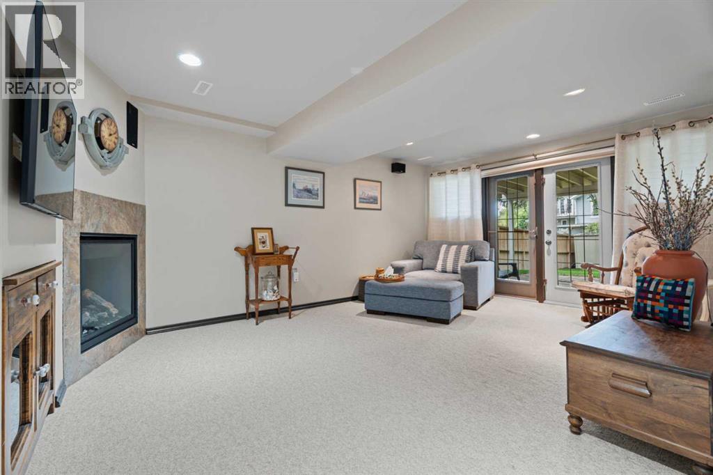 15 Lock Crescent - 27