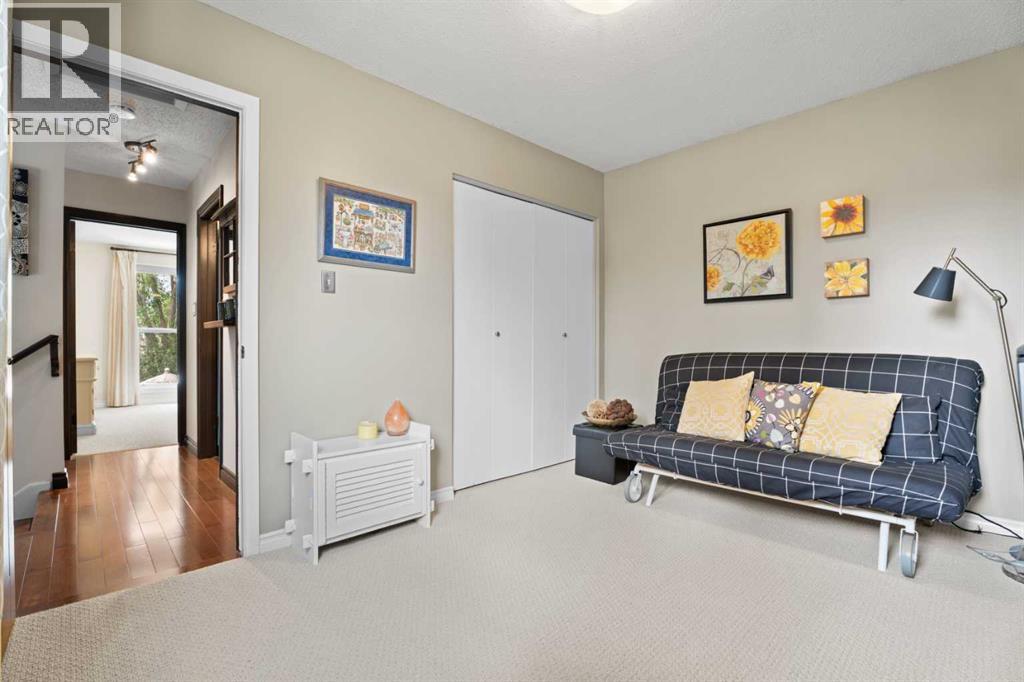 15 Lock Crescent - 18