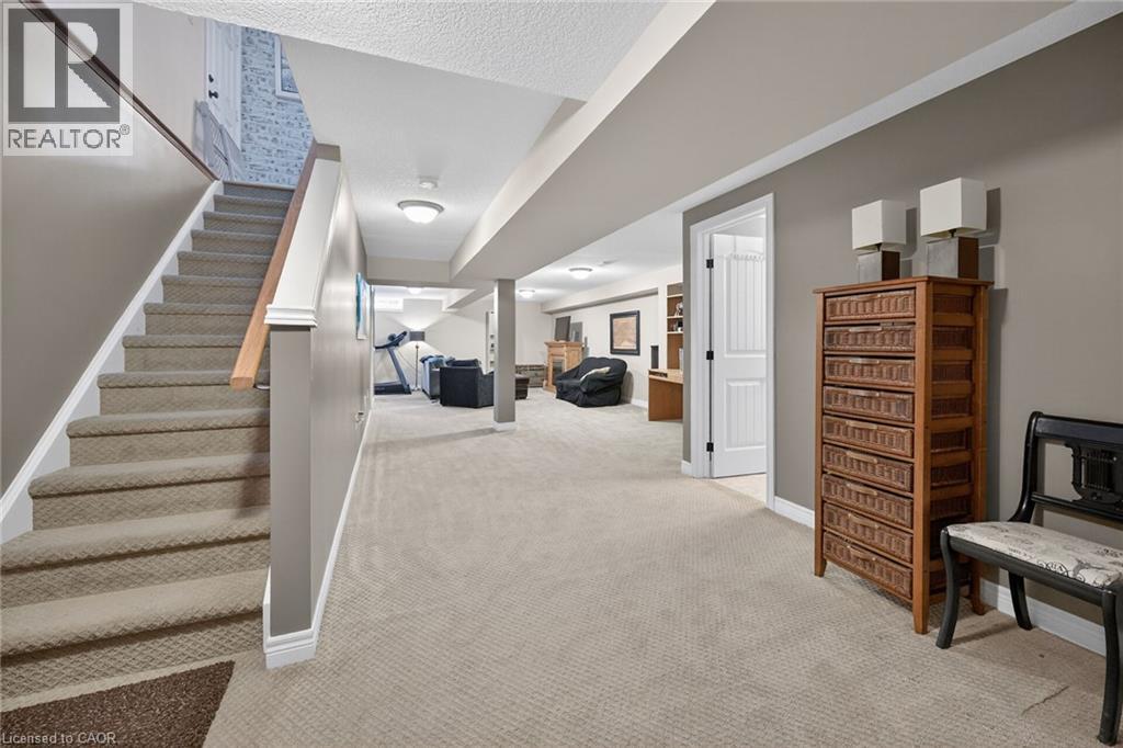 6 GADDYE Lane - Image 34