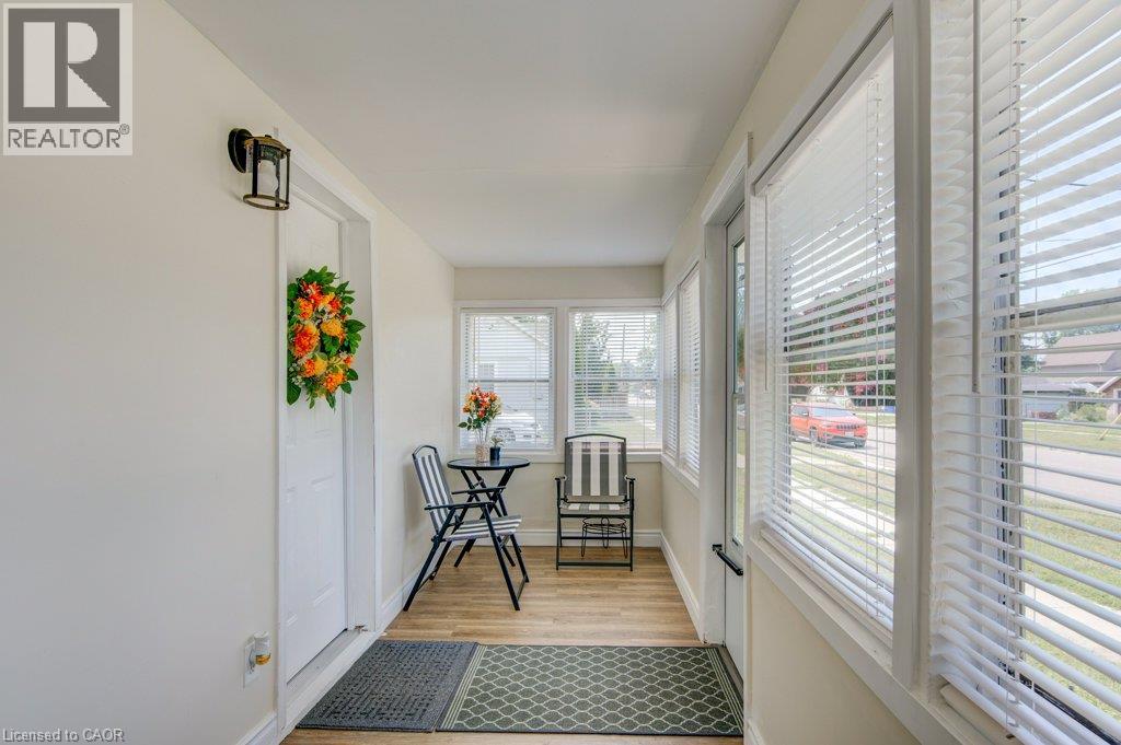 461 SELKIRK Street - 23