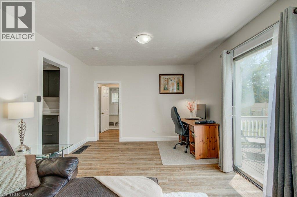 461 SELKIRK Street - 27