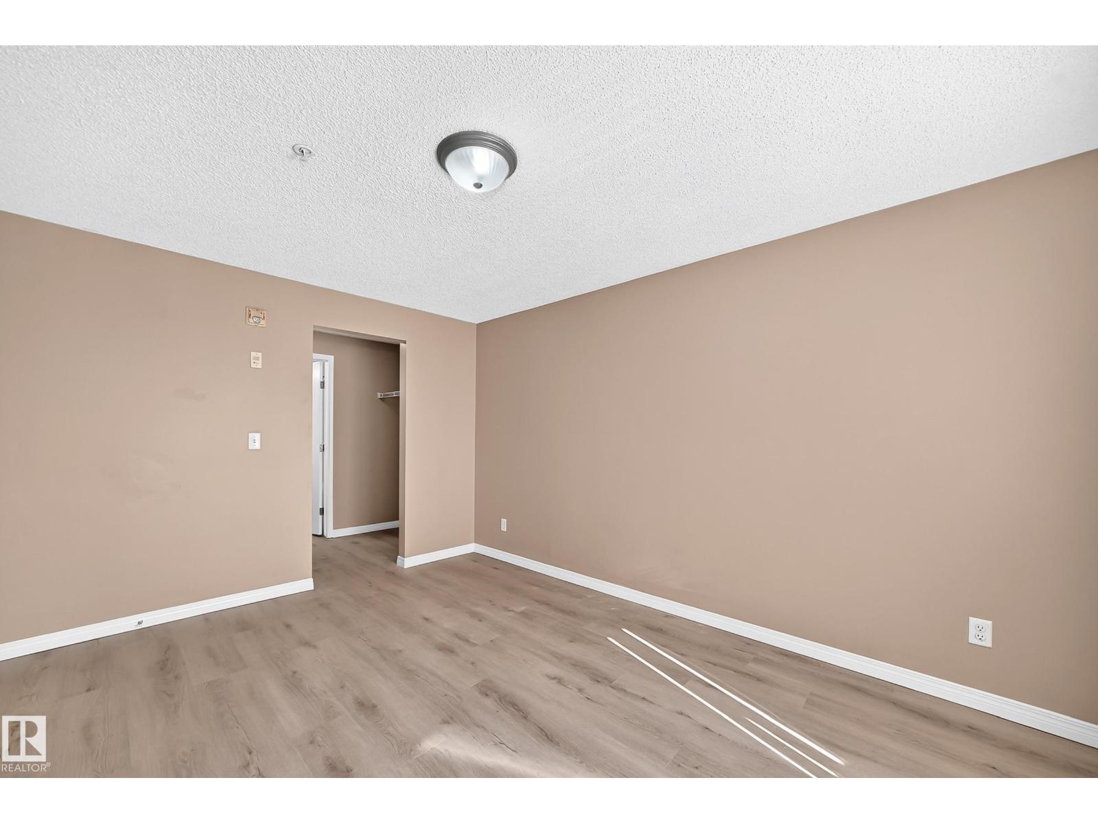 #317 245 EDWARDS DR SW - 31