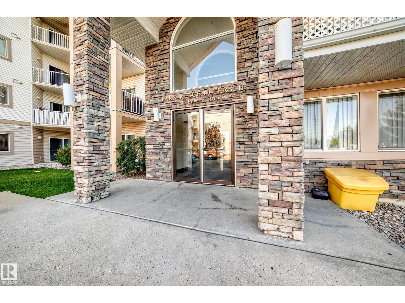 #317 245 EDWARDS DR SW - 43