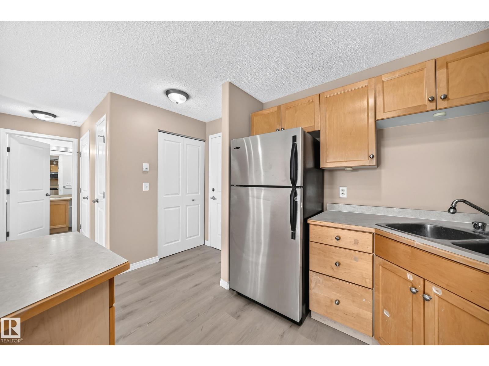 #317 245 EDWARDS DR SW - 8