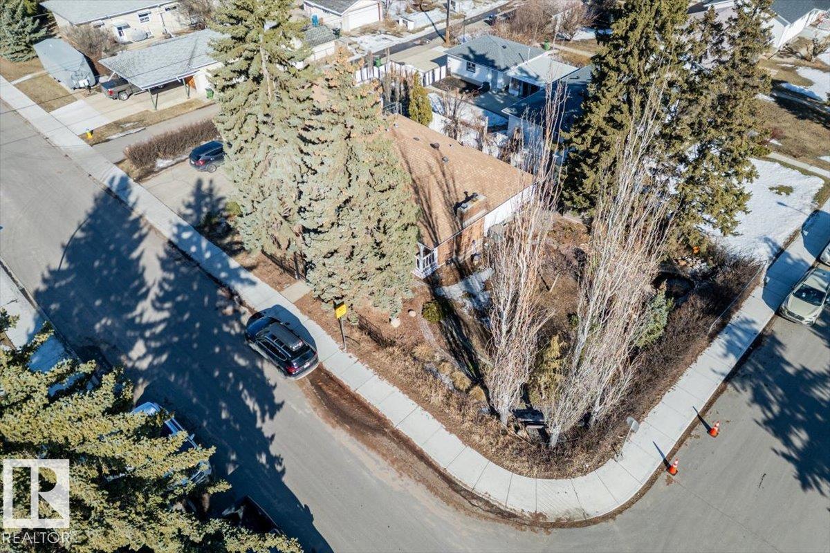 9304 128A AV NW - 54