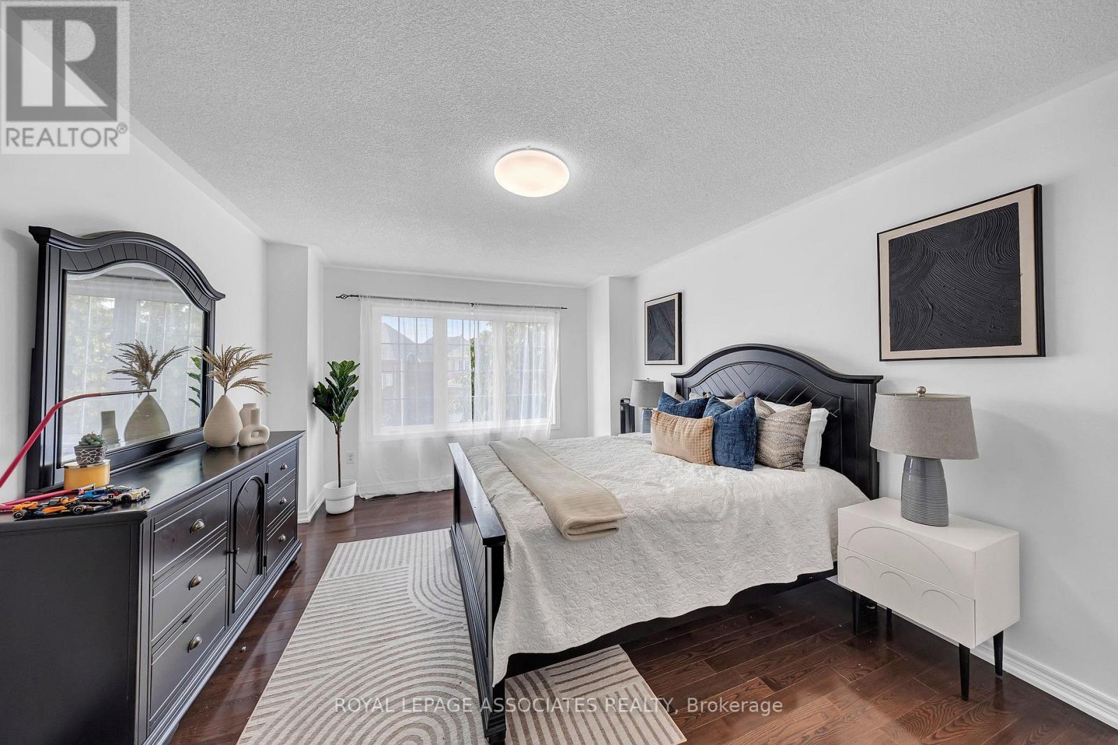 5 MEAD TERRACE - Image 31