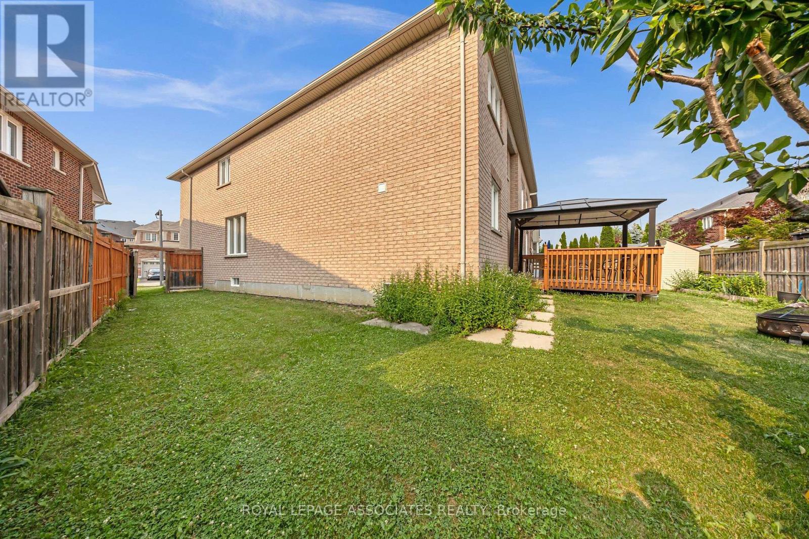 5 MEAD TERRACE - Image 42