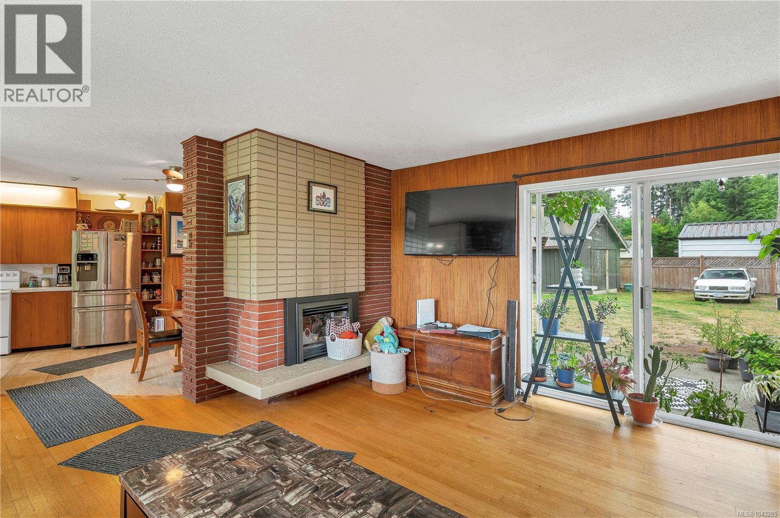 3479 Fraser Rd - 16