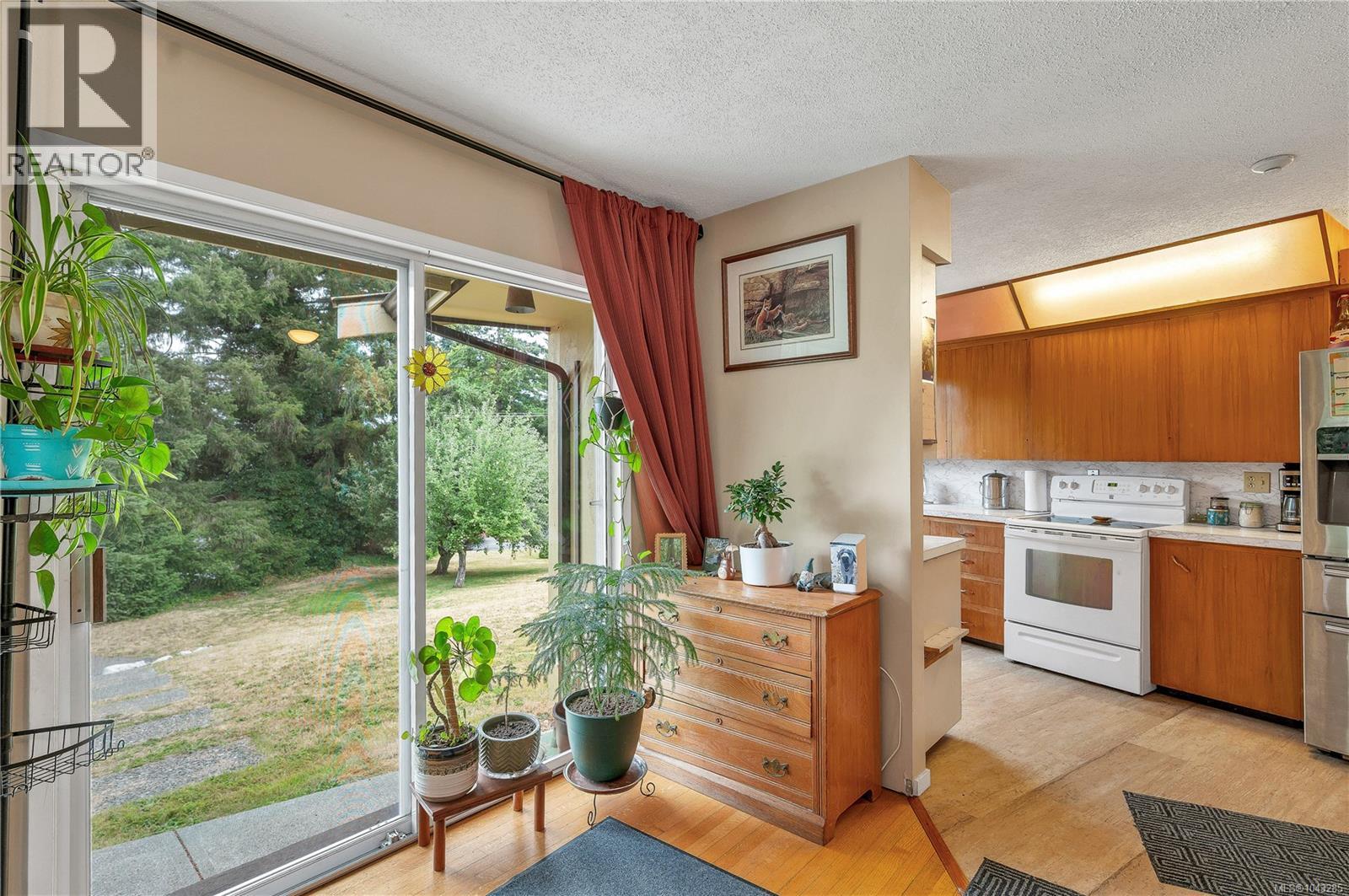 3479 Fraser Rd - 13