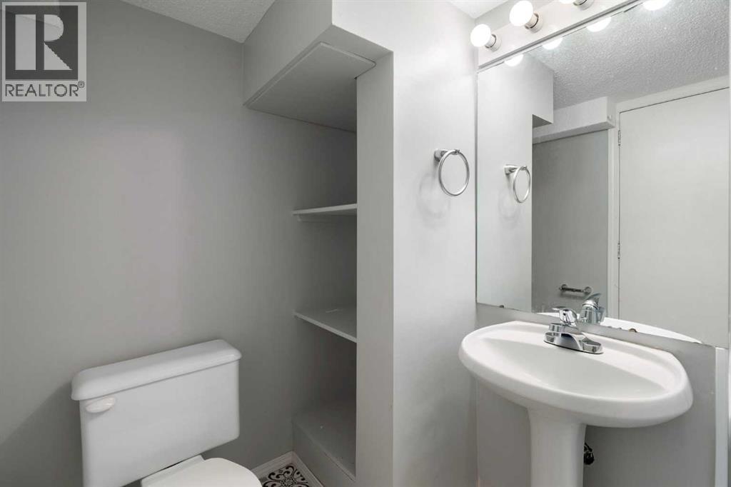 2115 14 Street SW - 23
