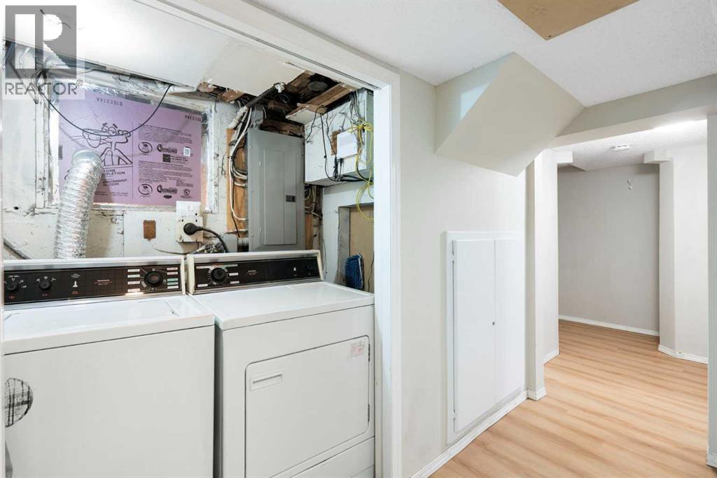 2115 14 Street SW - 27