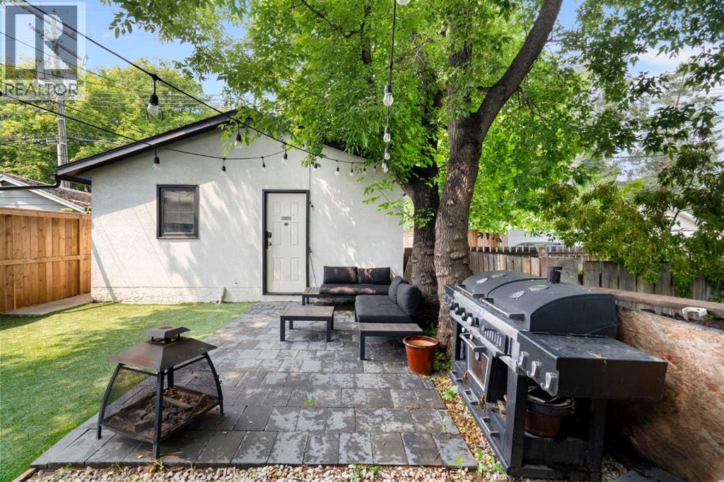 2115 14 Street SW - 30