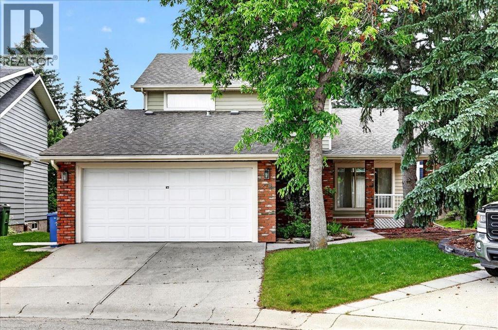 212 Stravanan Bay SW - 1