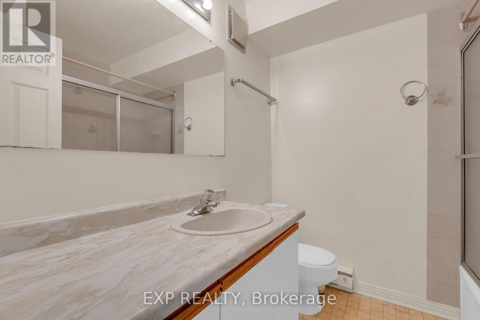 #24 308 STRATAS COURT - 19