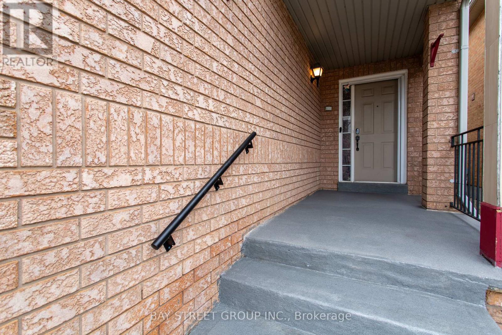 5 CEDARGROVE ROAD - 4