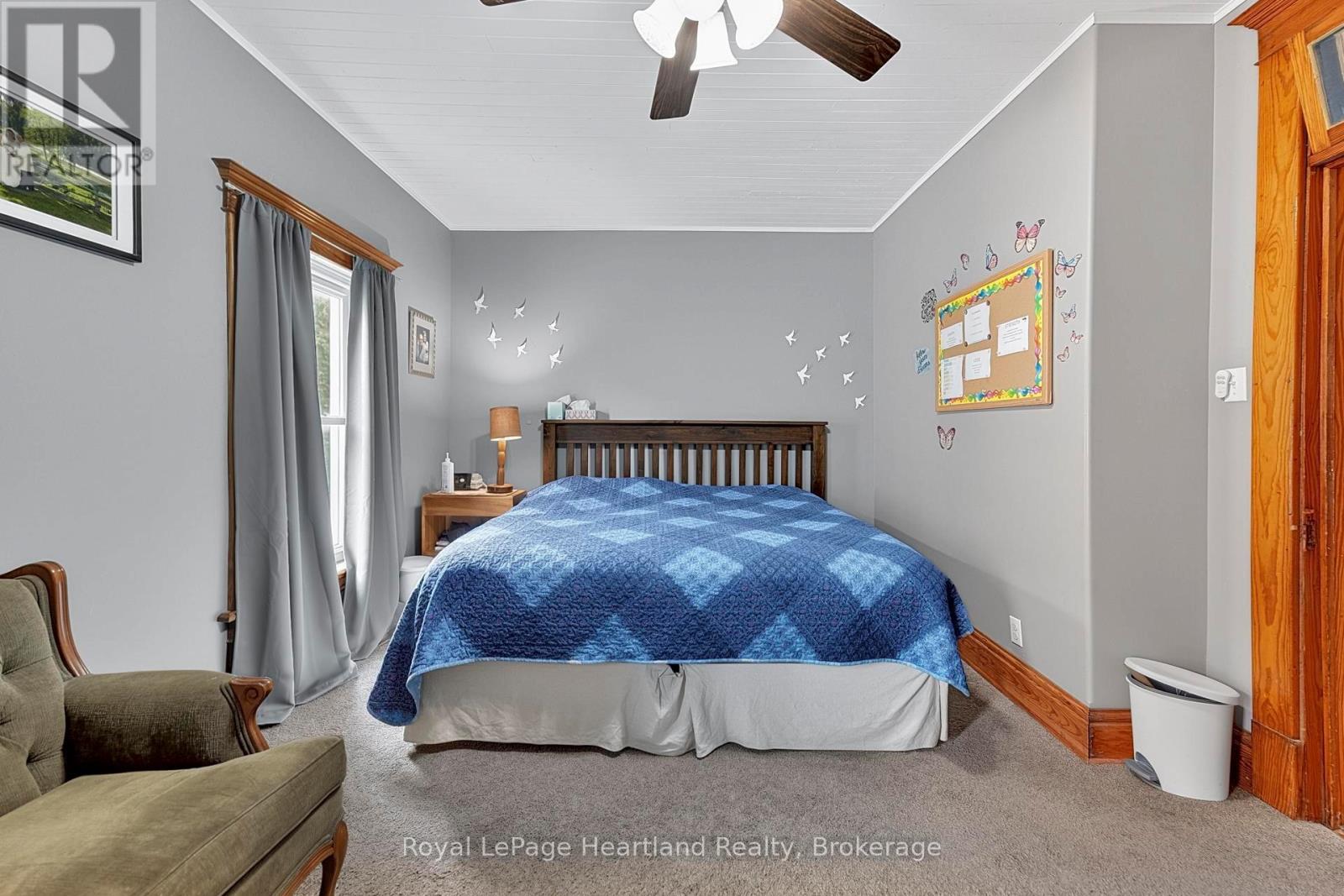 14 ELGIN AVENUE E - 29
