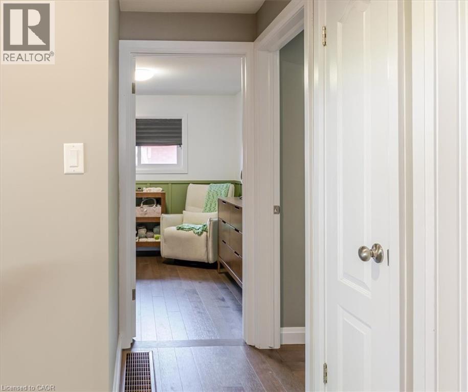 74 GREENINGDON Drive - Image 21