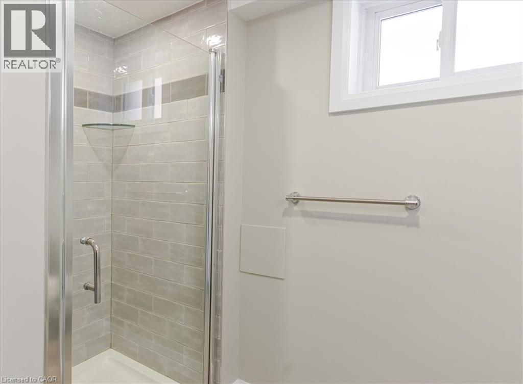 74 GREENINGDON Drive - Image 41