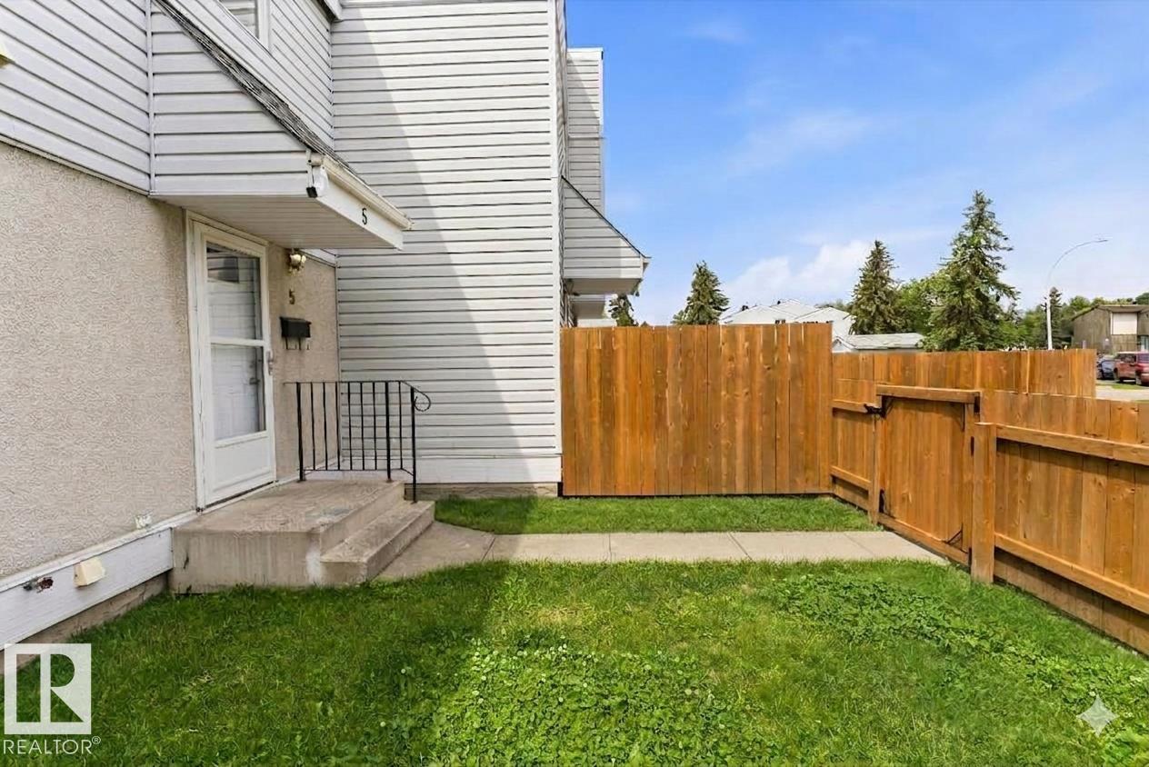 5 MCLEOD PL NW - 33