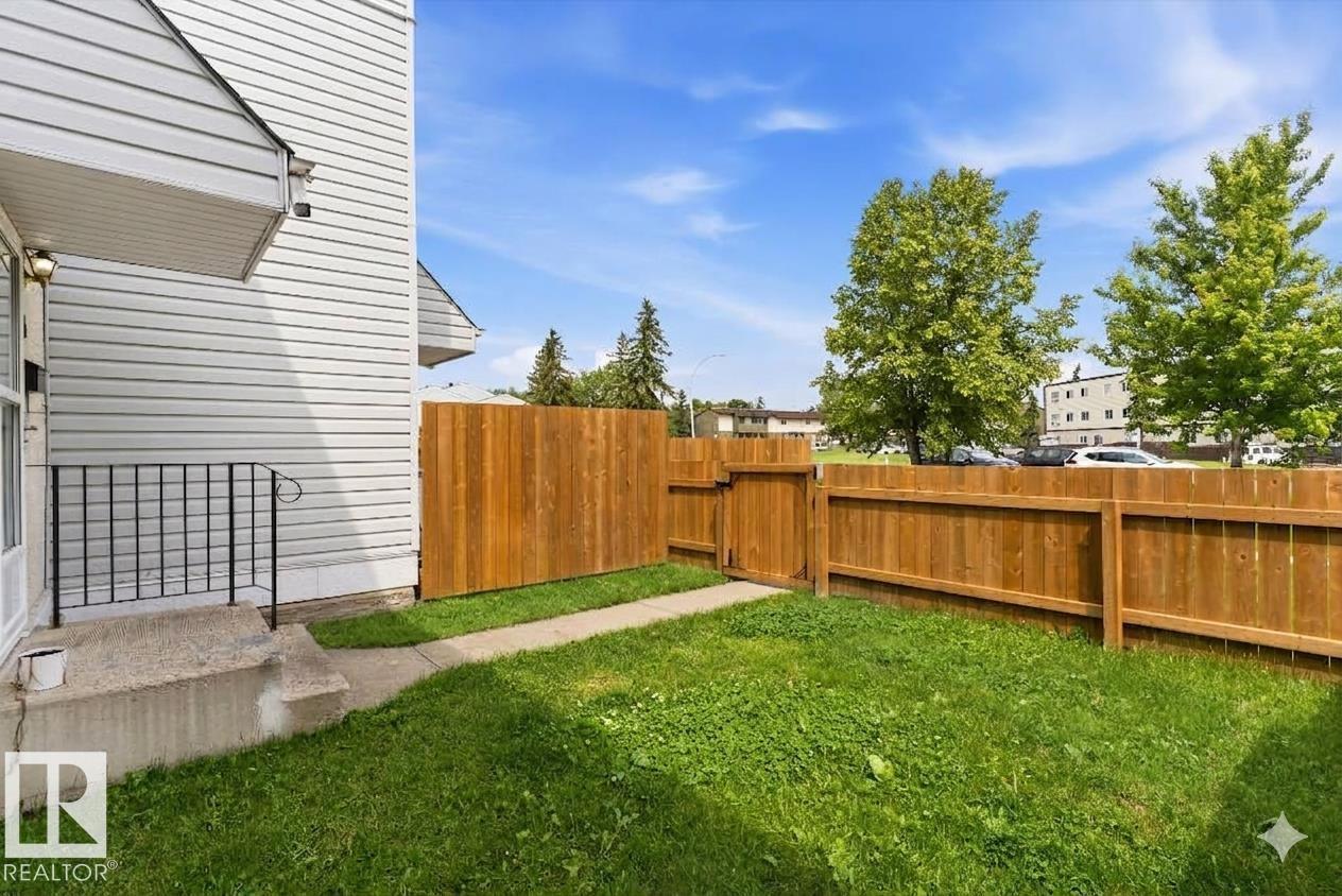 5 MCLEOD PL NW - 34