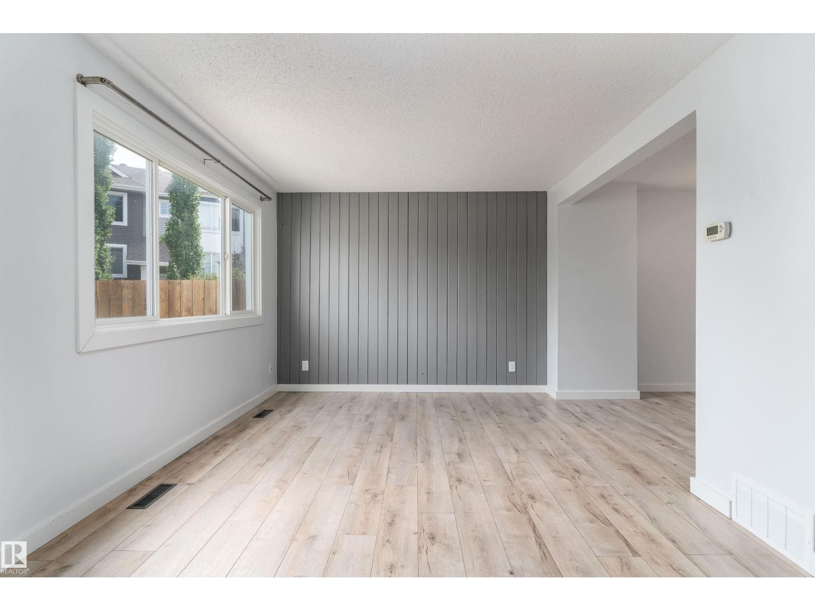 5 MCLEOD PL NW - 5