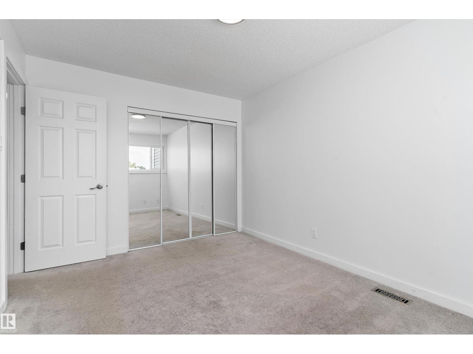 5 MCLEOD PL NW - 16