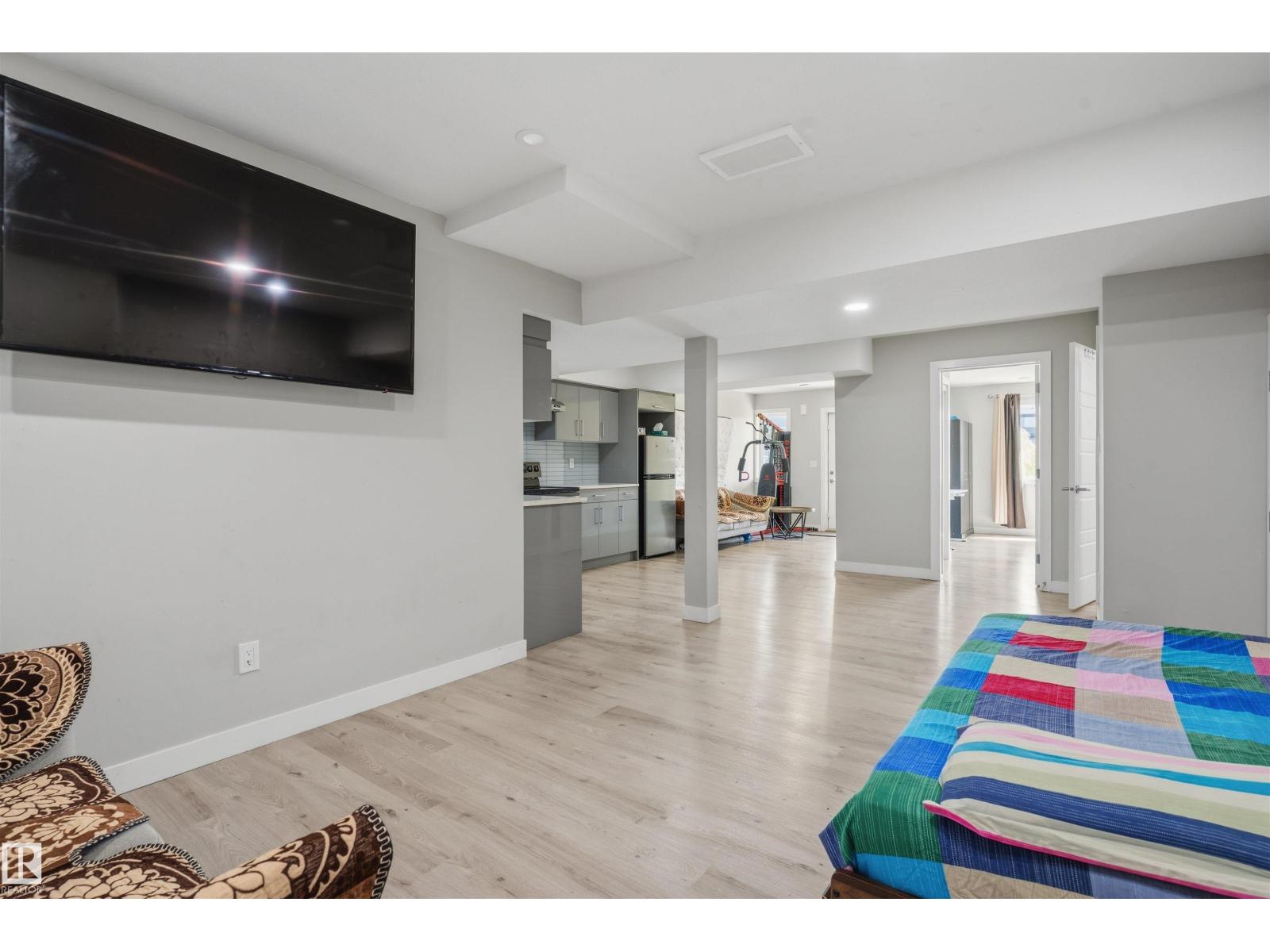 1055 Christie Vista SW SW - 23