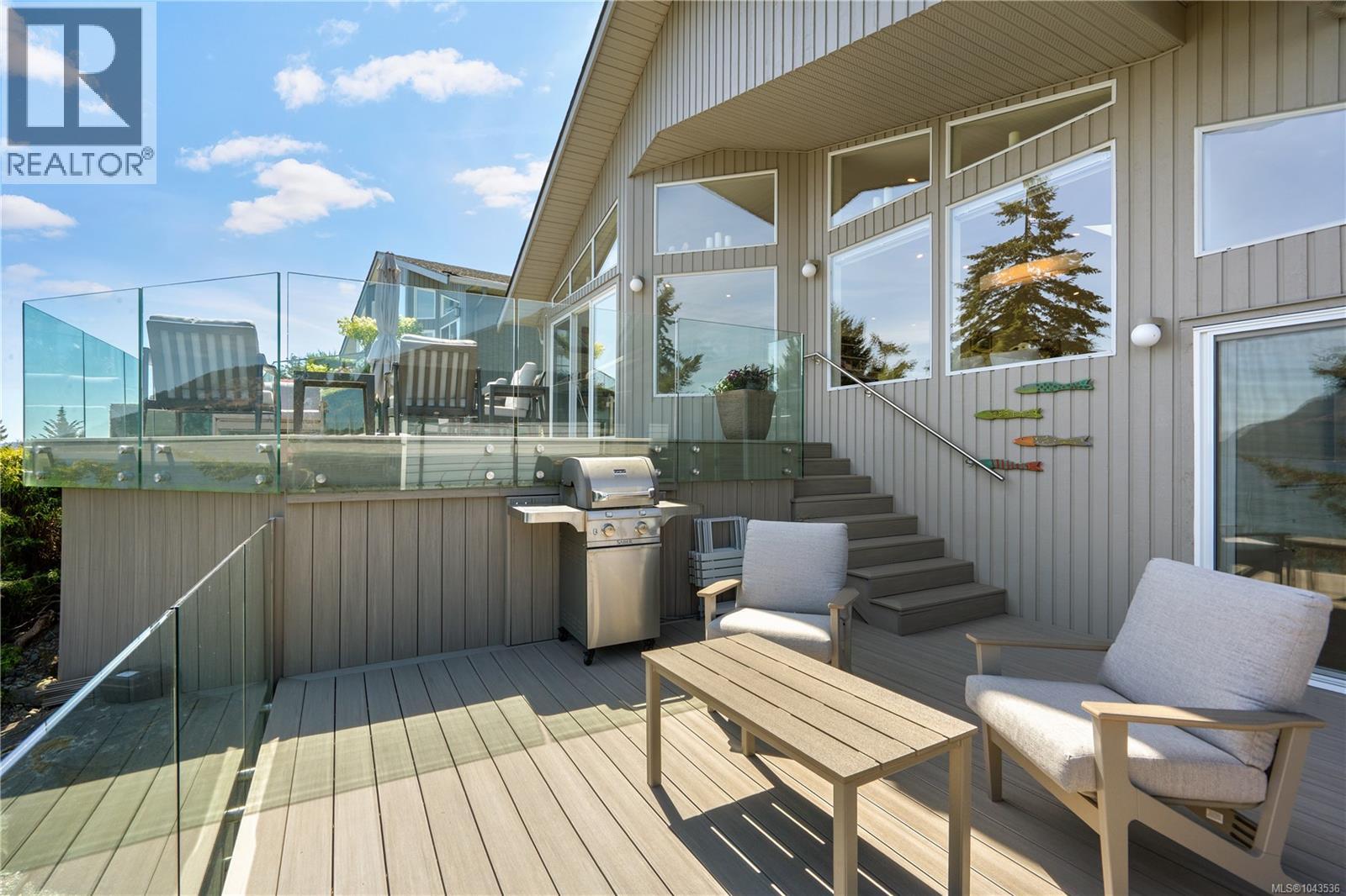 209 Marine Dr - 17