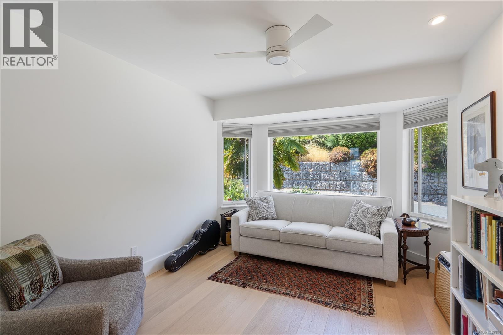 209 Marine Dr - 31