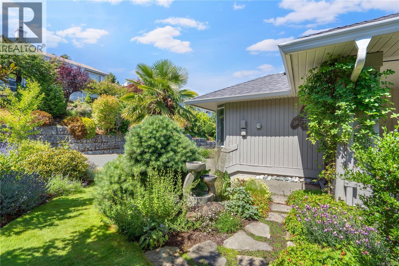 209 Marine Dr - 34