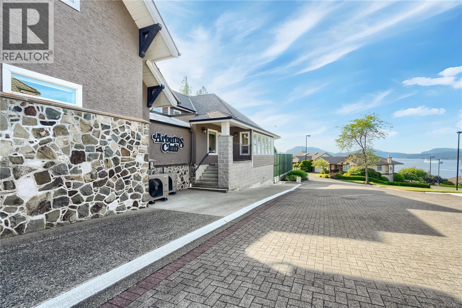 209 Marine Dr - 43