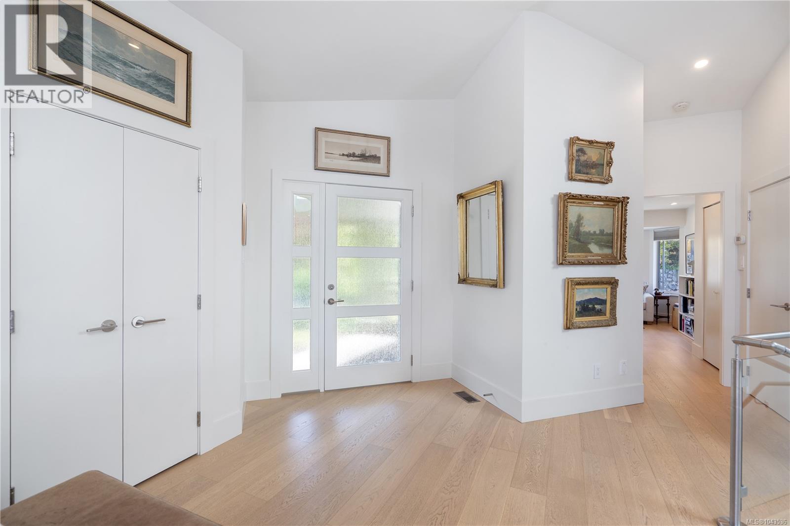 209 Marine Dr - 5