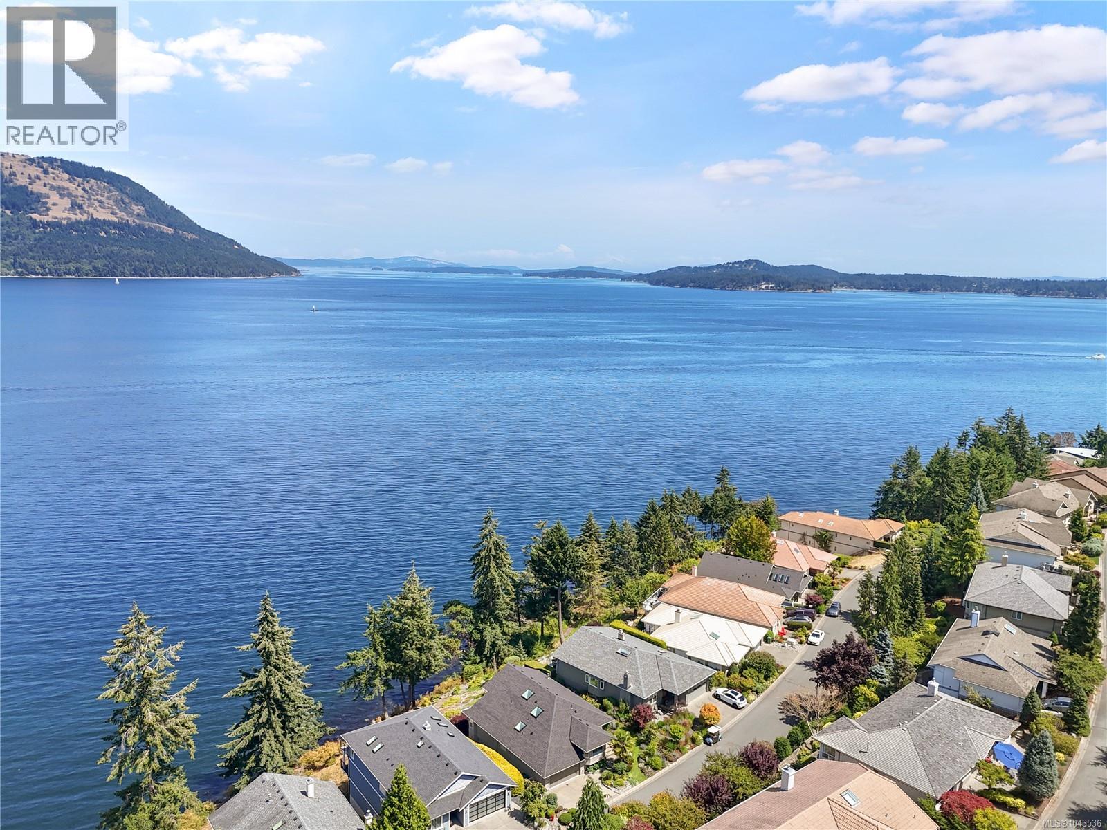 209 Marine Dr - 50