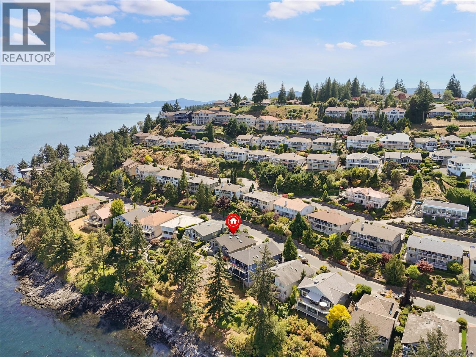 209 Marine Dr - 52