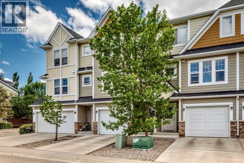 711 Auburn Bay Circle SE - 3