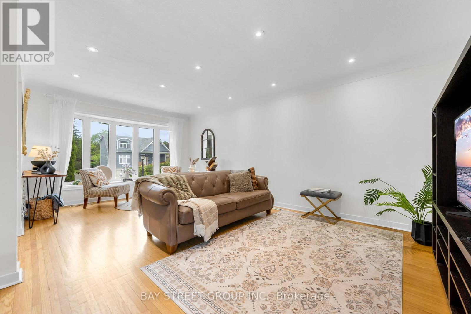 8 GLENBARR ROAD - 8
