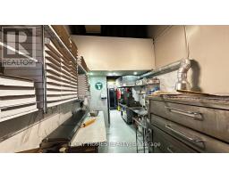 2a - 861 York Mills Road, Toronto, ON M3B1Y4 Photo 13