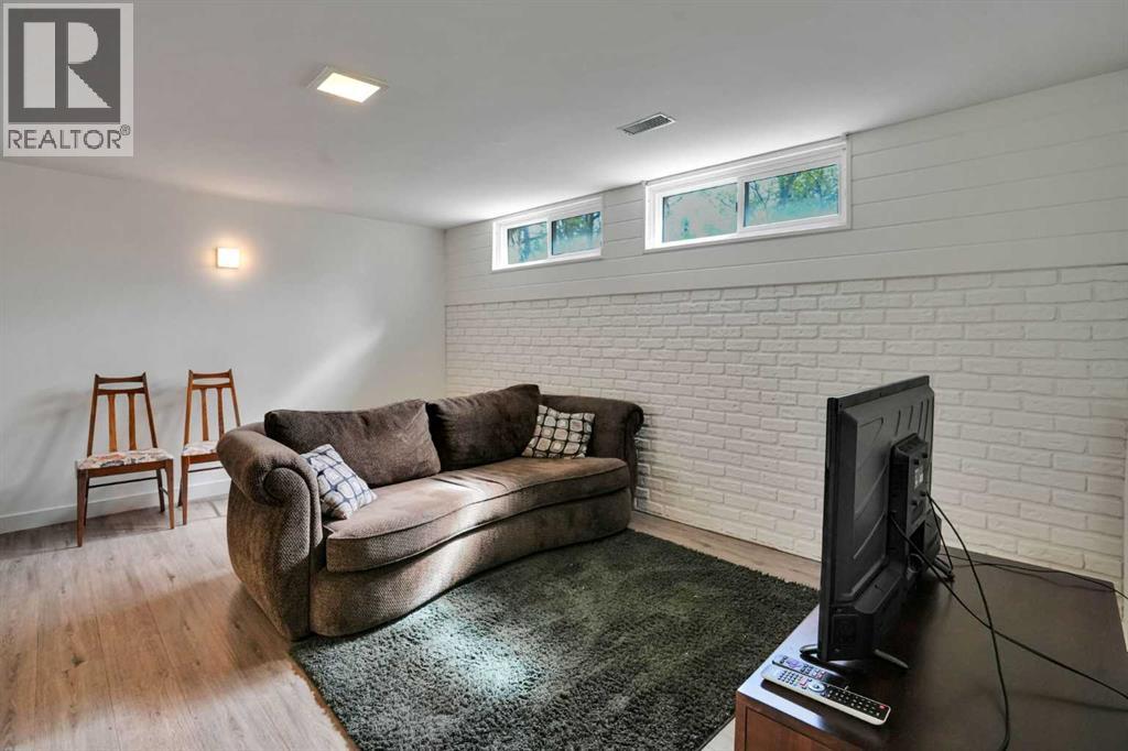 2704 Chandler Road NW - 46