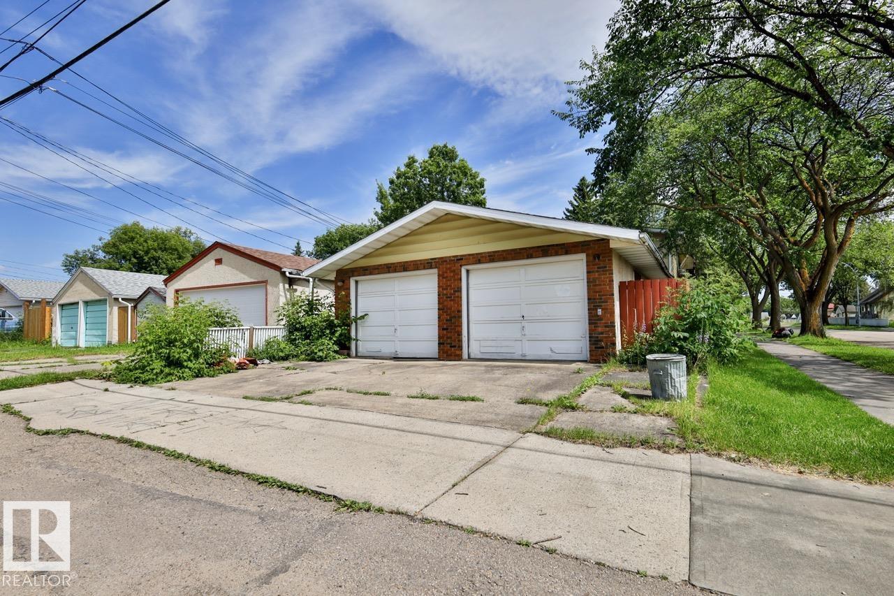 8704 8708 117 AV NW NW - 6