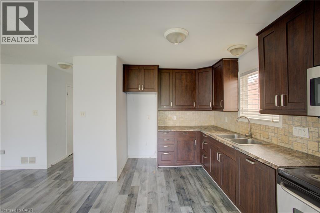 271 HIGHBROOK Crescent - 14