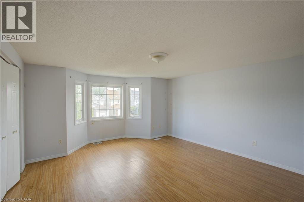 271 HIGHBROOK Crescent - 22