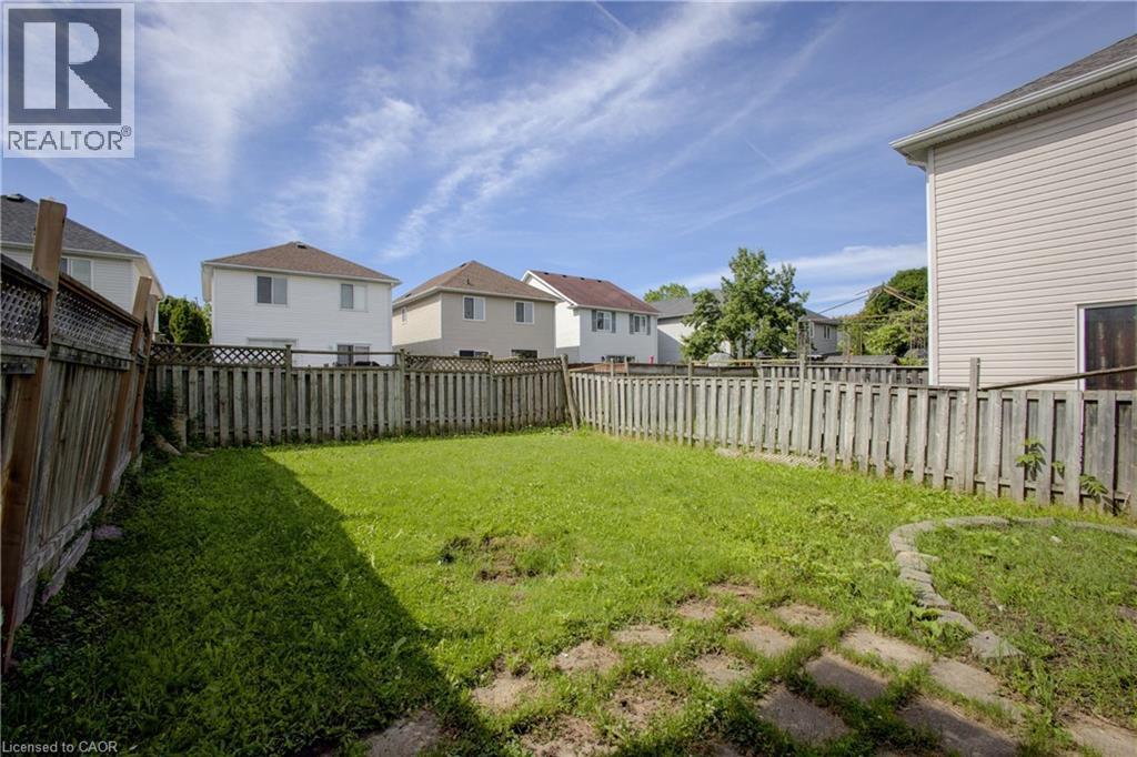 271 HIGHBROOK Crescent - 28