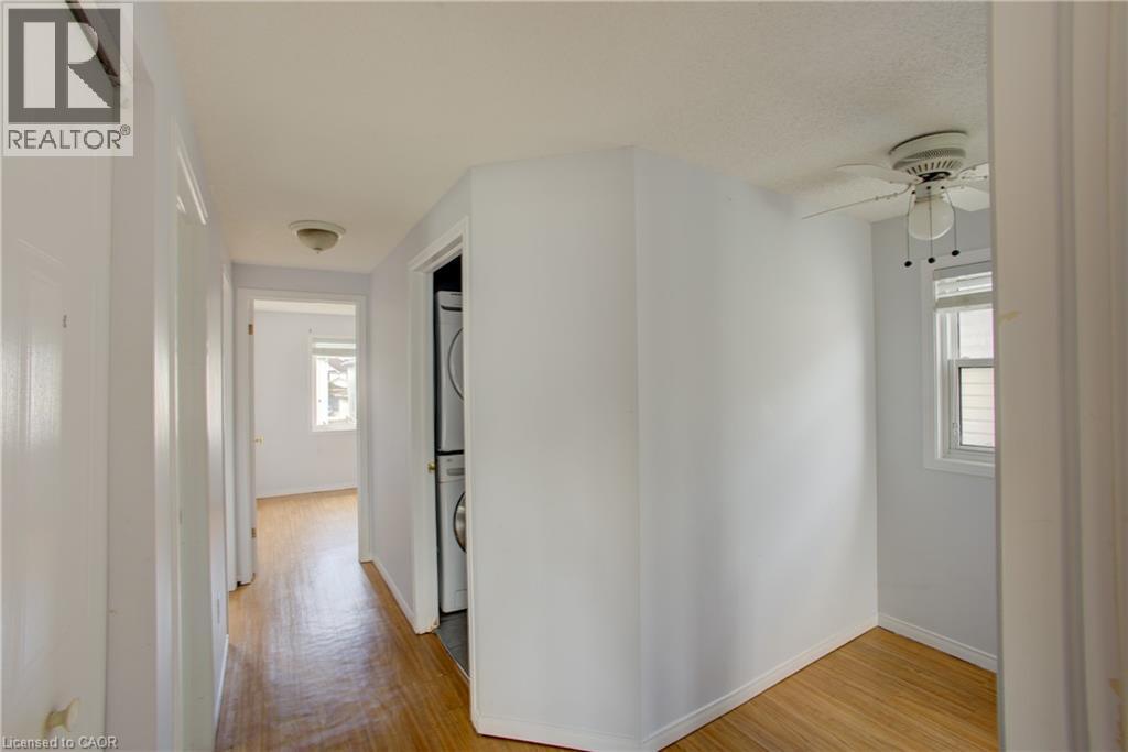271 HIGHBROOK Crescent - 21