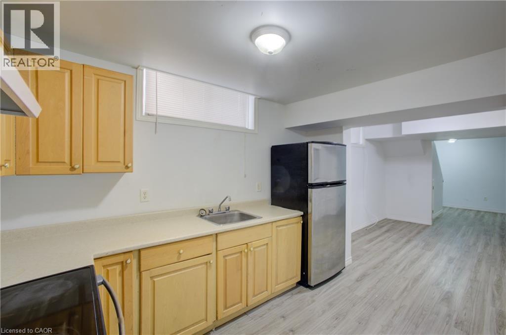 271 HIGHBROOK Crescent - 39