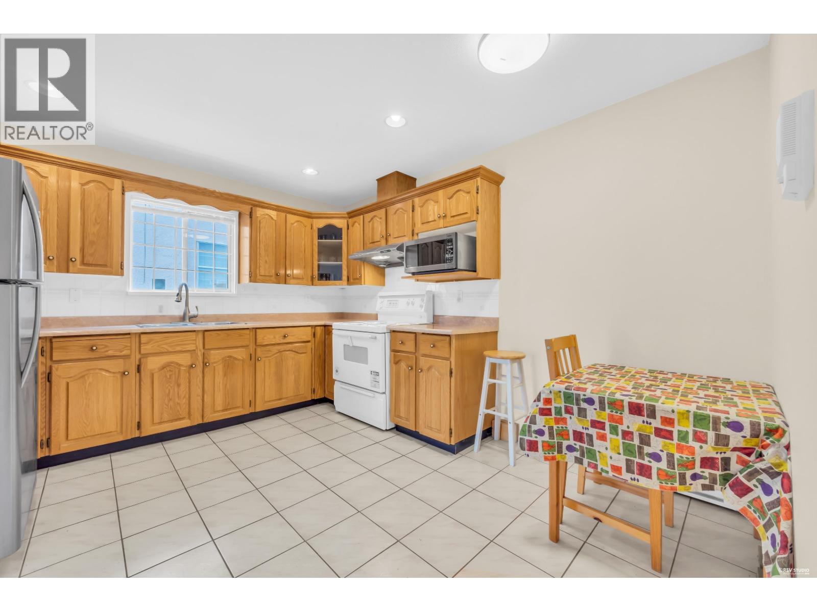 3 Bed, 3 Bath House for Sale in Vancouver – 1268 NANAIMO STREET, Vancouver – MLS# R3147438 - Image 12