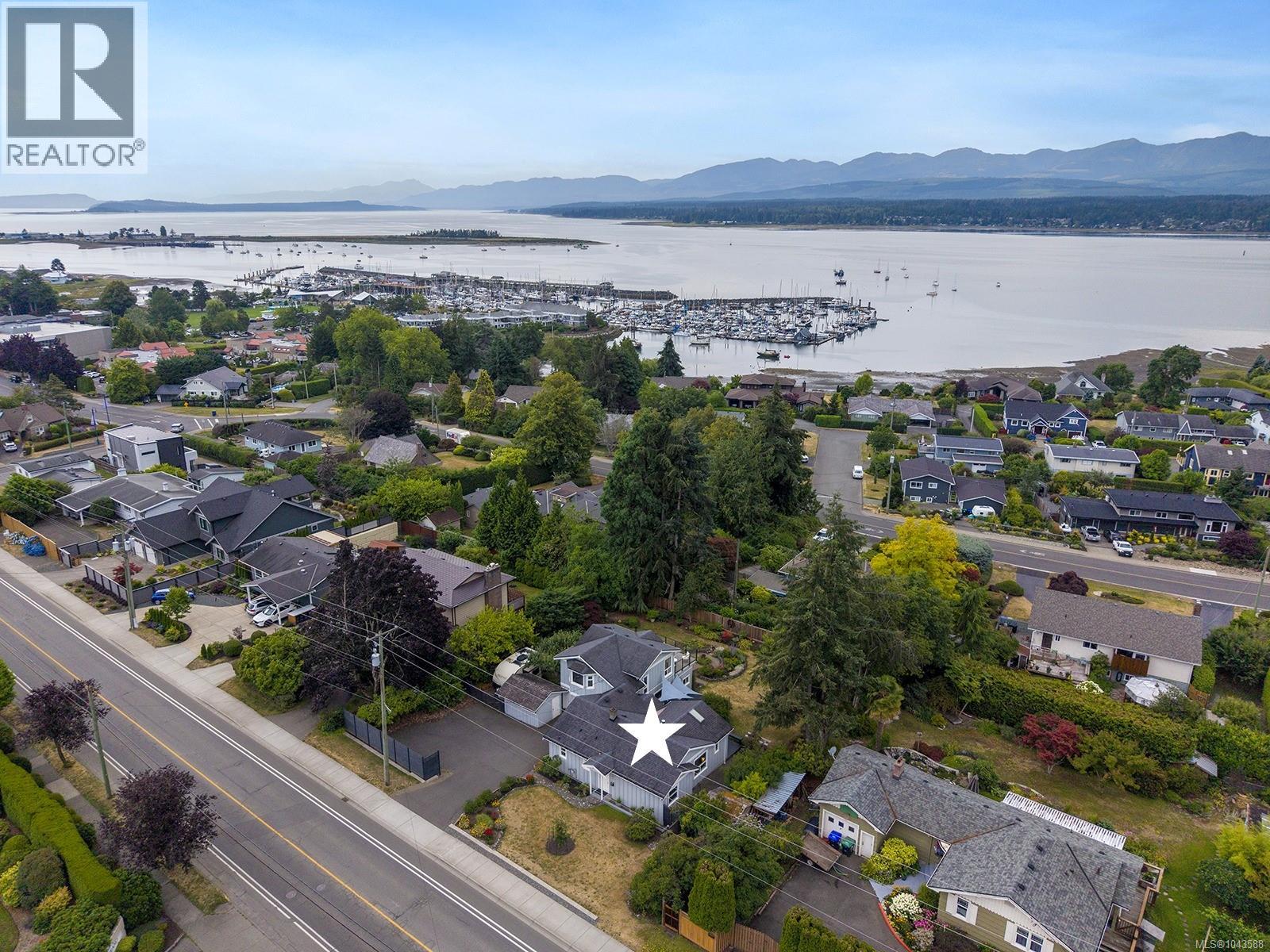 1911 Comox Ave - 14