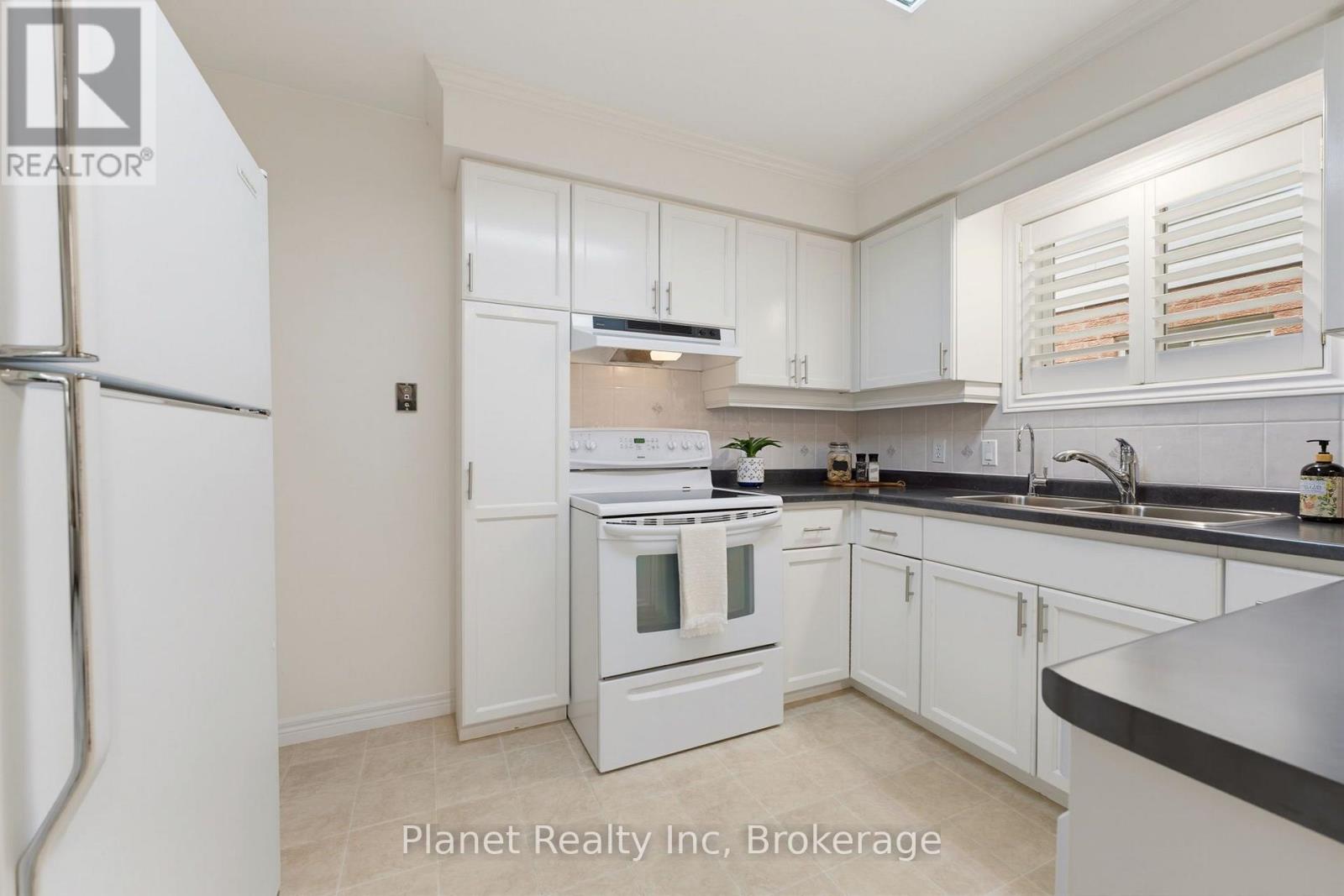10 WHITE PINE WAY - 13