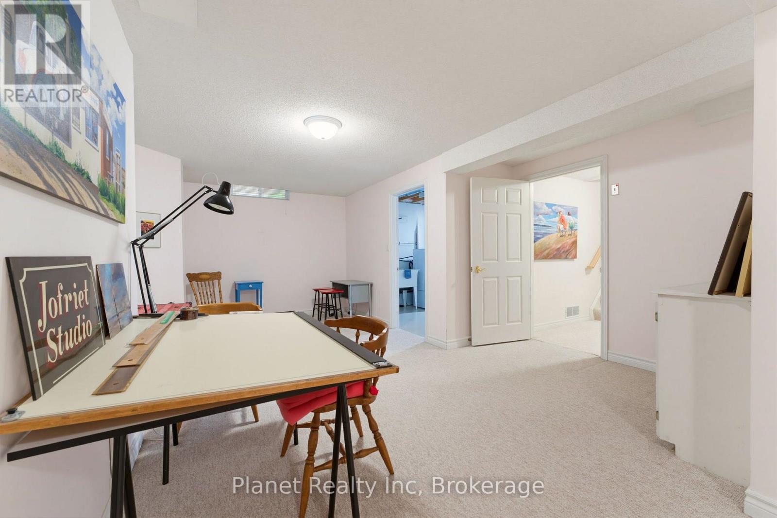 10 WHITE PINE WAY - 24