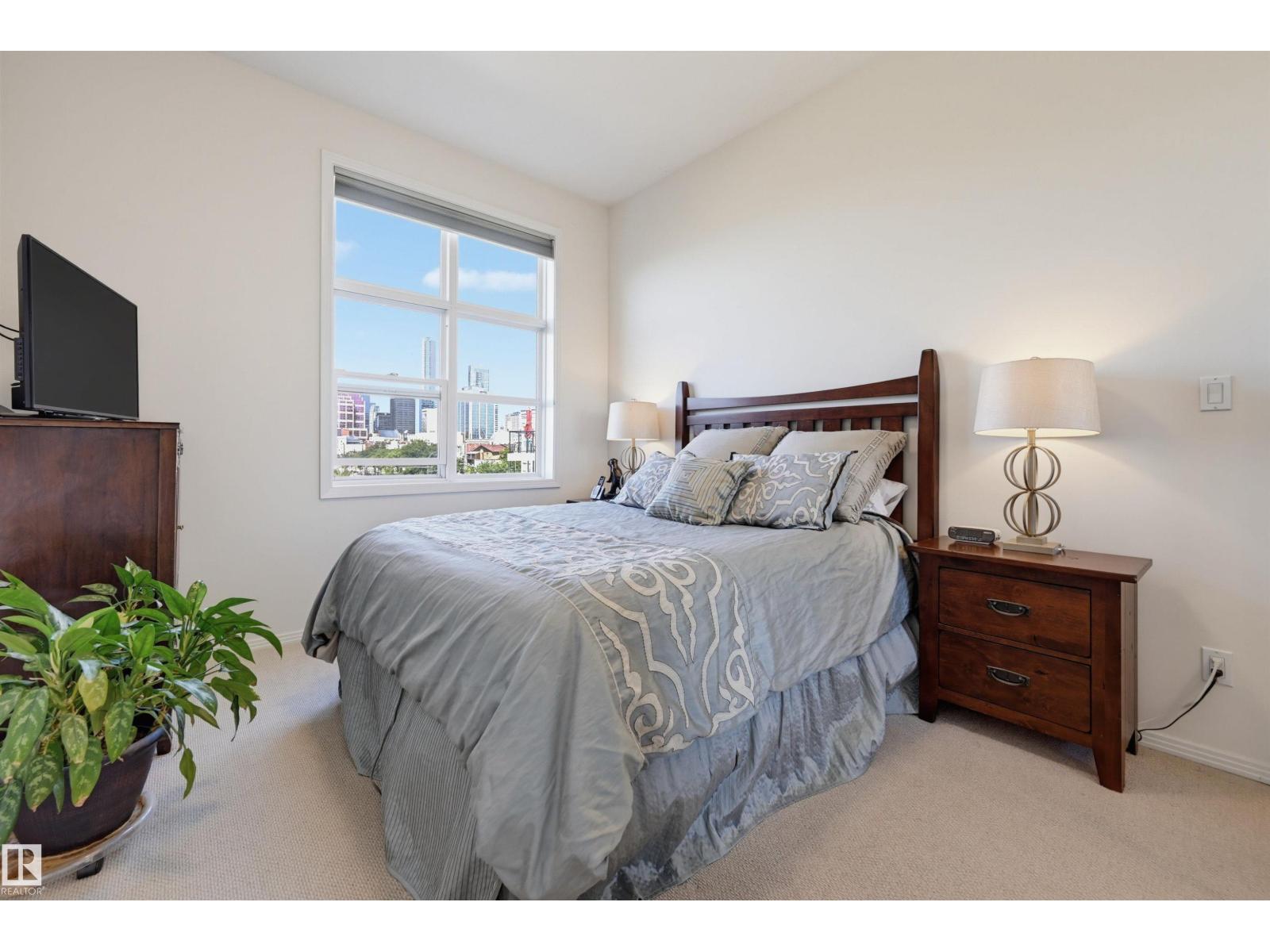 #511 9503 101 AV NW - 21