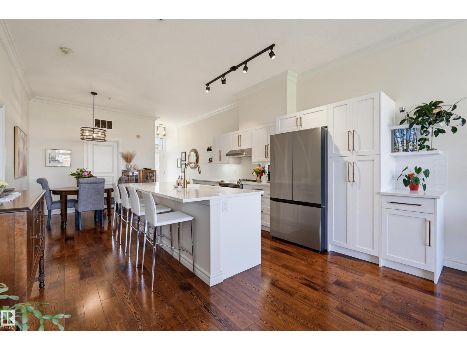 #511 9503 101 AV NW - 7